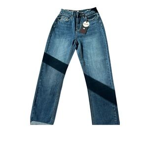 High-Rise Straight Leg Jeans - Blue